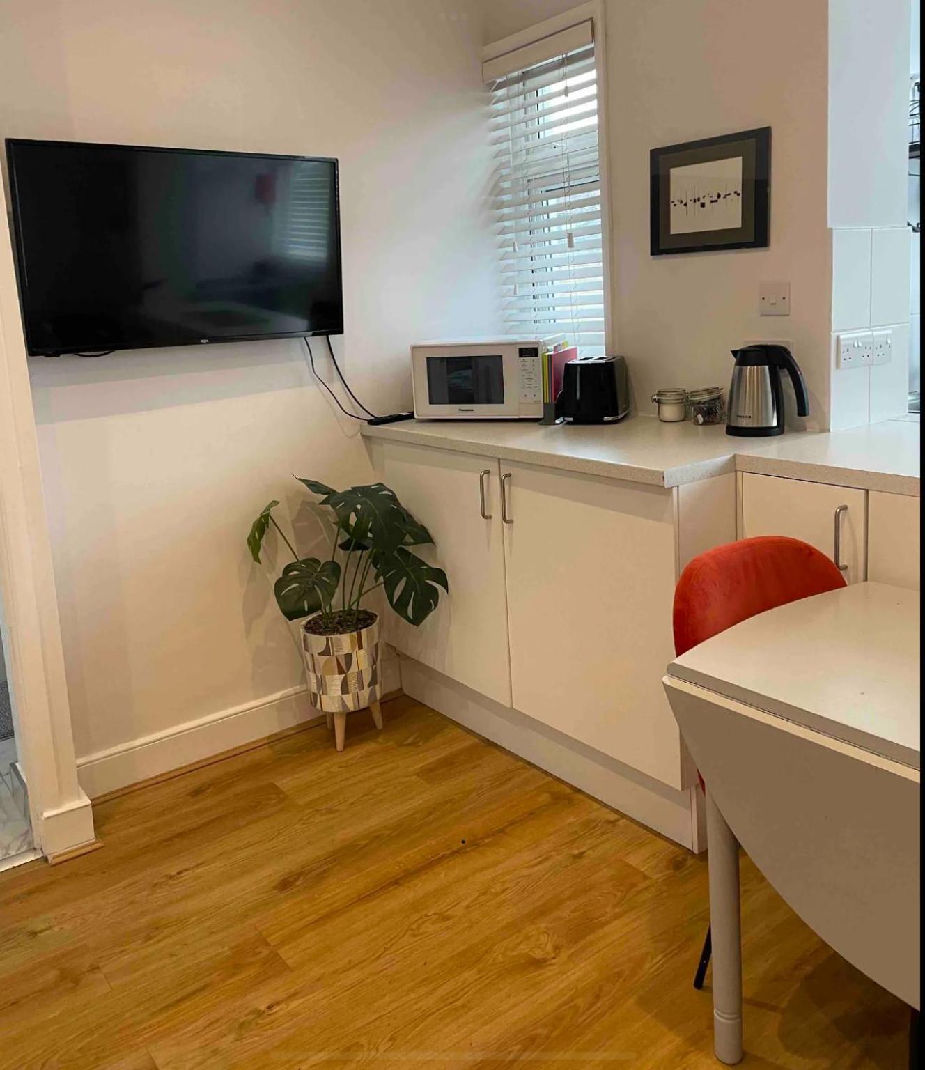 Flat In The Heart Of Leigh On Sea Less Than 2 Miles From The Beach Саутенд-он-Си Экстерьер фото